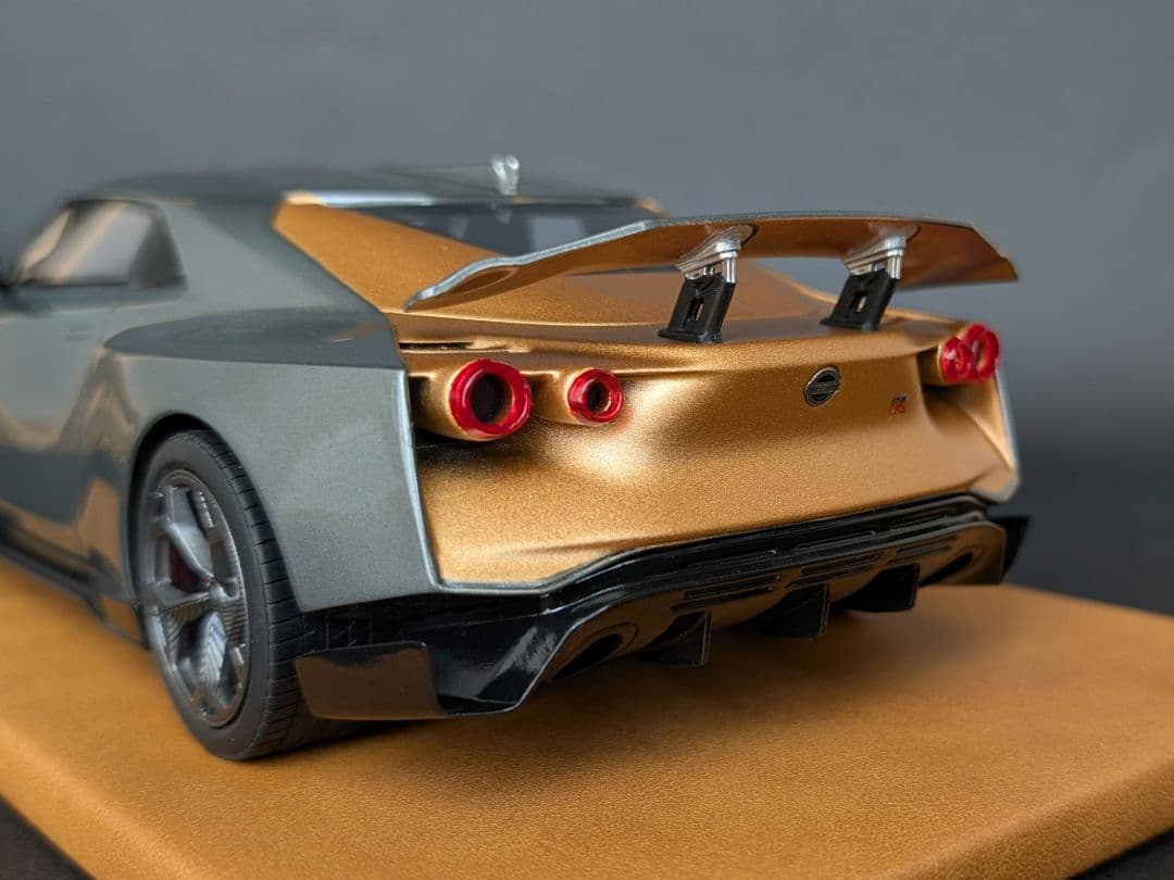 GTスピリット 1/18 NISSAN GT-R 50 イタルデザイン グレー