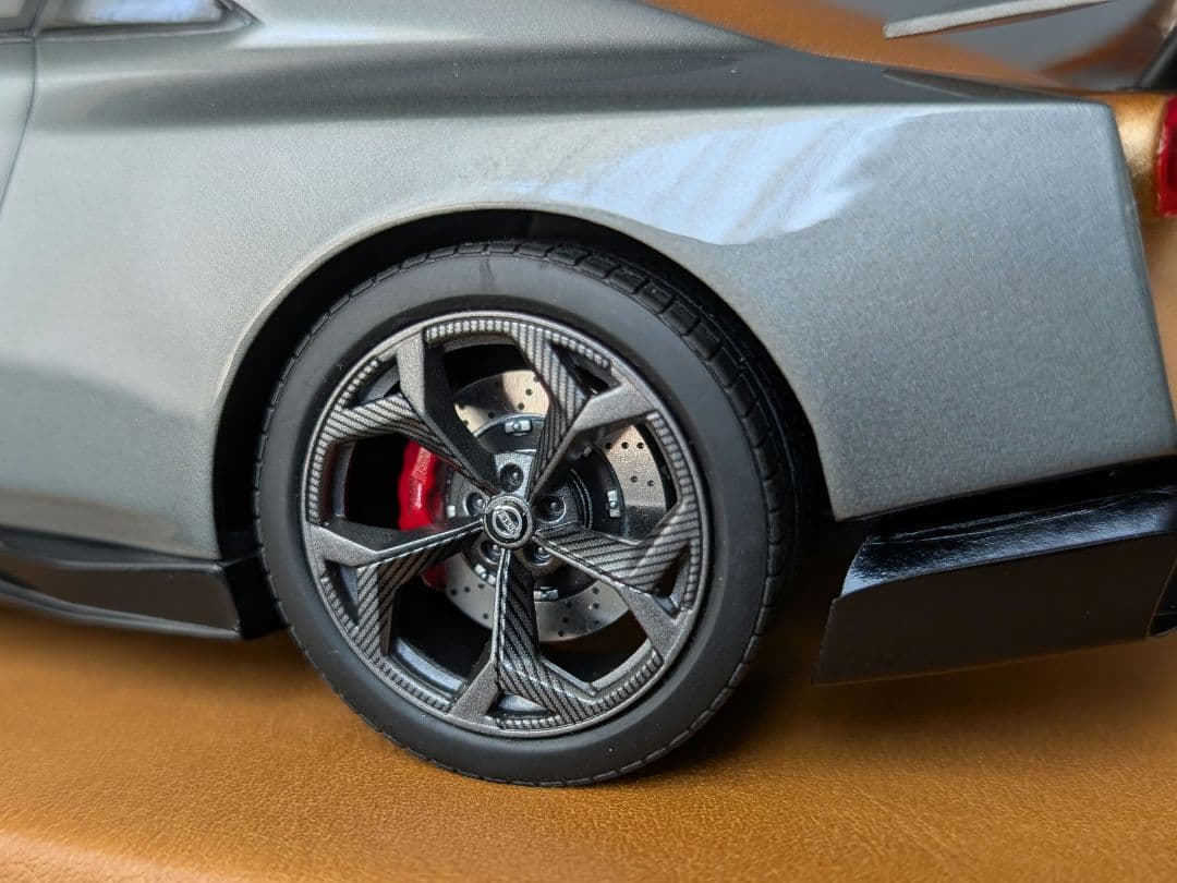 GTスピリット 1/18 NISSAN GT-R 50 イタルデザイン グレー