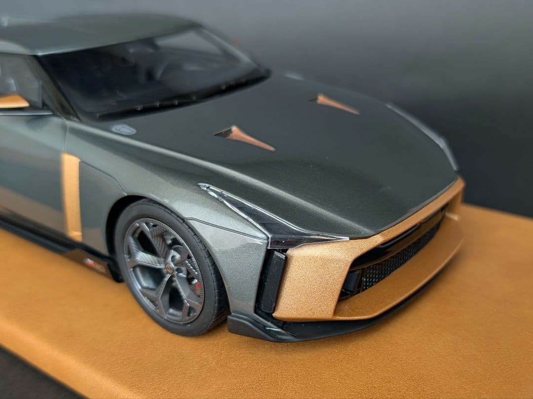 GTスピリット 1/18 NISSAN GT-R 50 イタルデザイン グレー