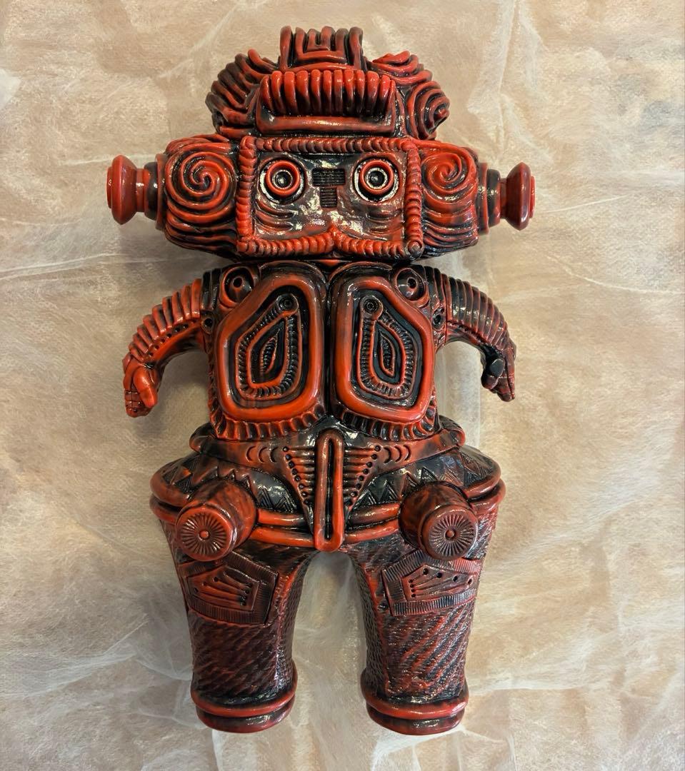片桐仁不条理アート工房　キングジョーモン