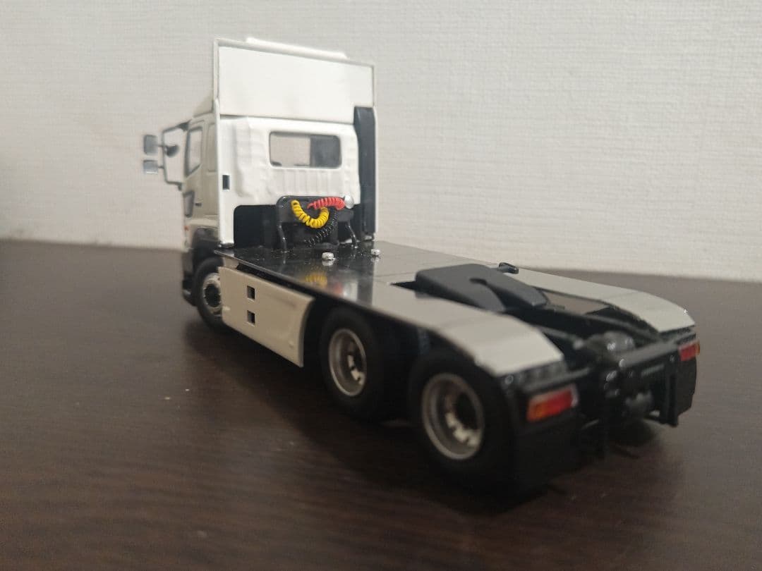 /43 日野プロフィア セミトレーラー 重機運搬車 ミニカー