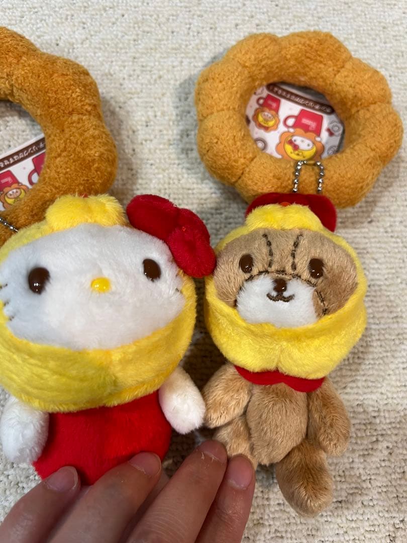 ハローキティポンデライオンコラボマスコット　キティ　チャム　サンリオ