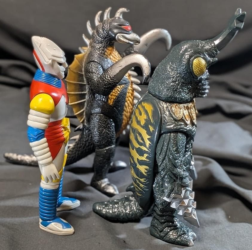 ジェットジャガー・メガロ・ガイガン（バンダイ）昭和ゴジラ登場怪獣 ソフビ３体