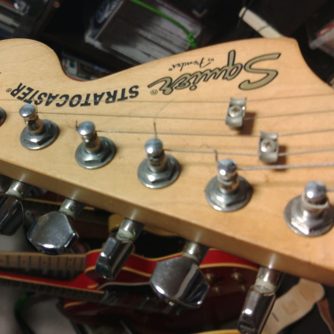 Squier Stratocaster サンバースト
