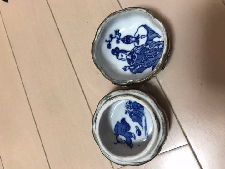 光緒年製　足銀　香合？　時代本物