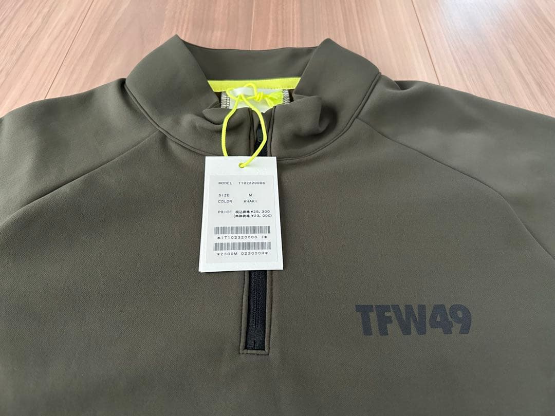 【新品タグ付き】TFW49 ティーエフダブリュー ロンT HALF ZIP