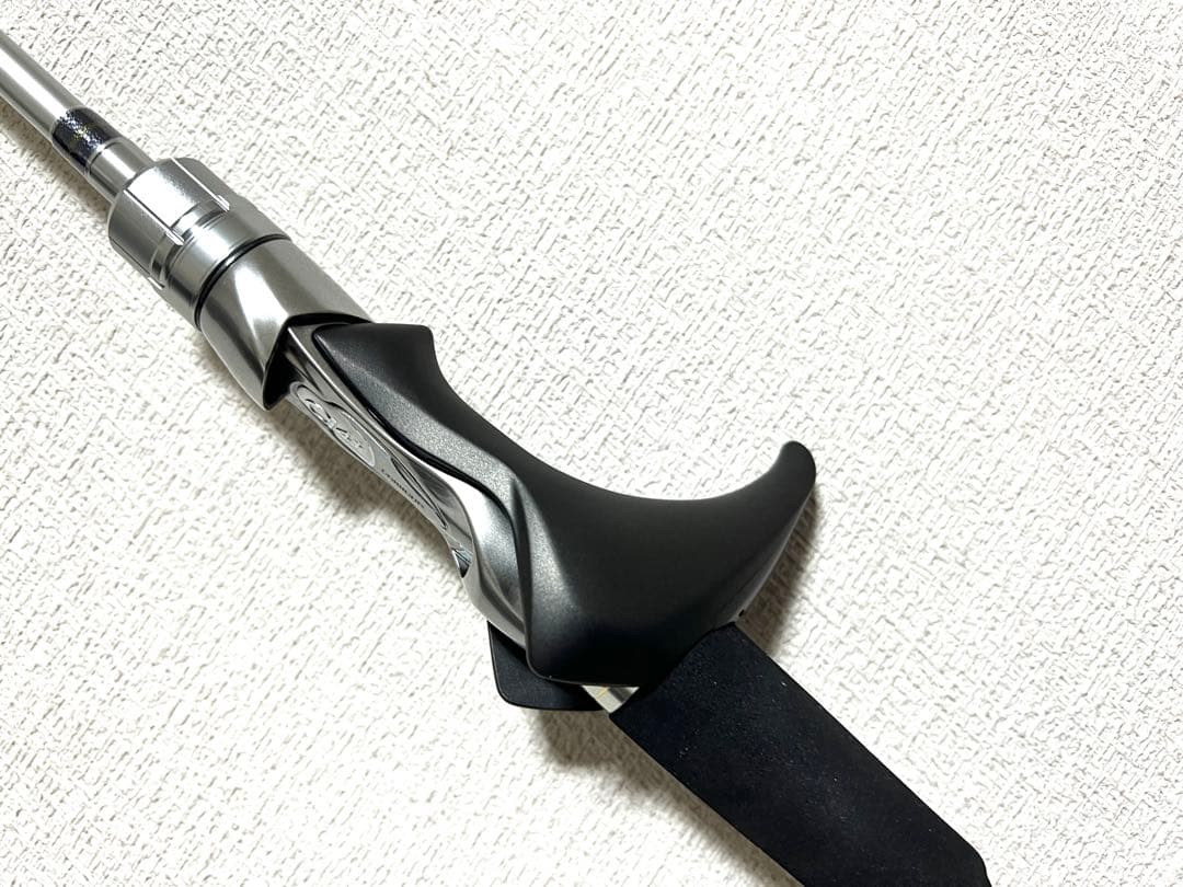 ★ Xシートガングリップに交換済★新品 リアランサー ライトヒラメ 64M225