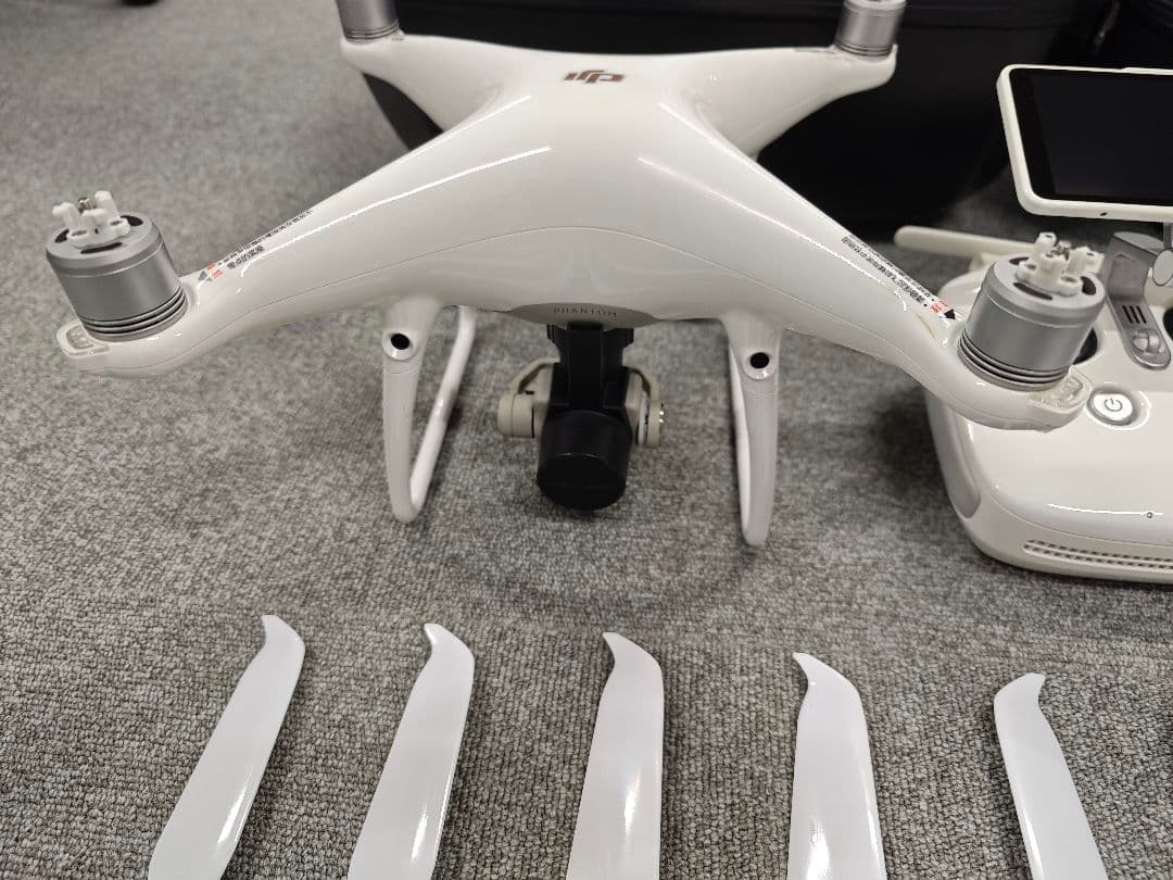 航空機・ヘリコプター DJI PHANTOM4 PRO V2.0