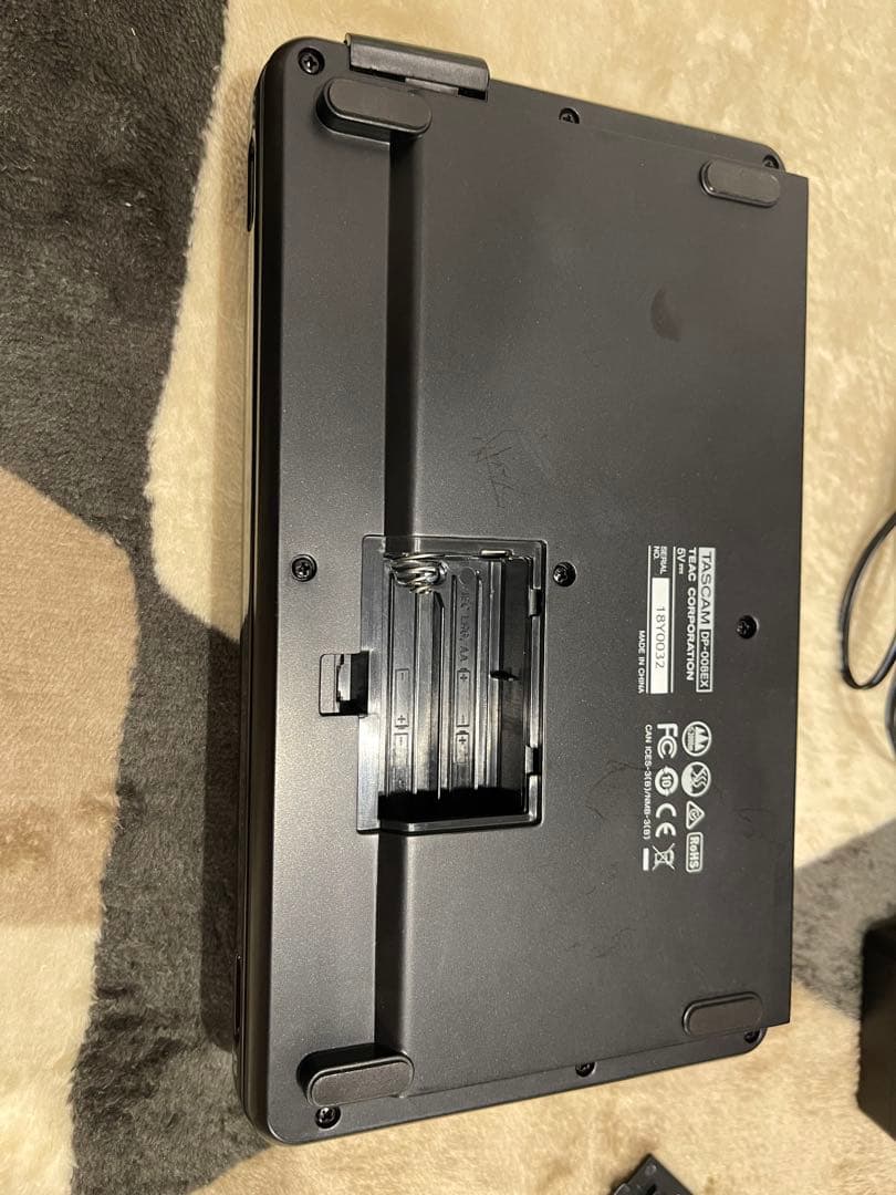 配信機器・PA機器・レコーディング機器 TASCAM DP-008EX