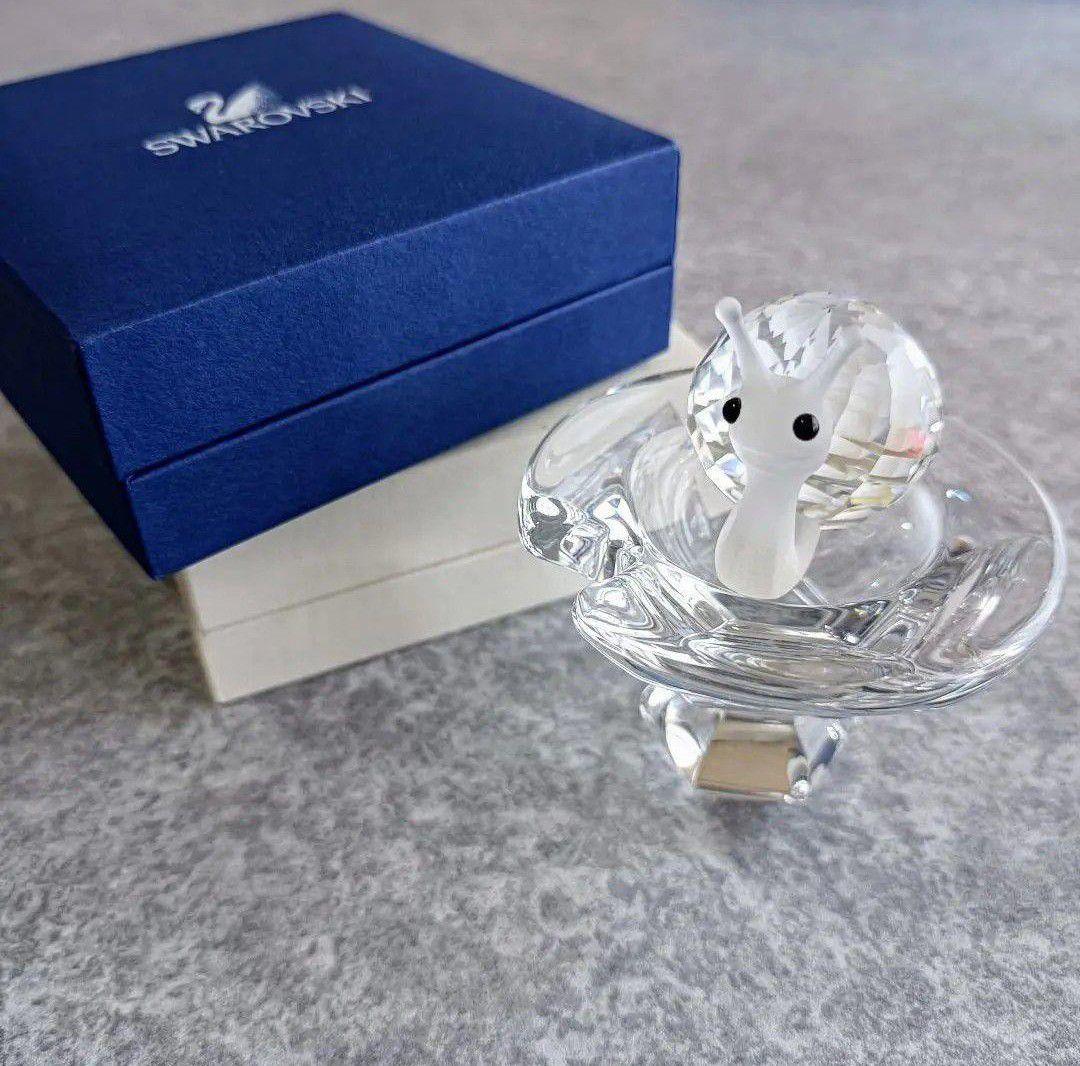 【SWAROVSKI スワロフスキー】葉っぱの上のかたつむり☘ 置物 インテリア