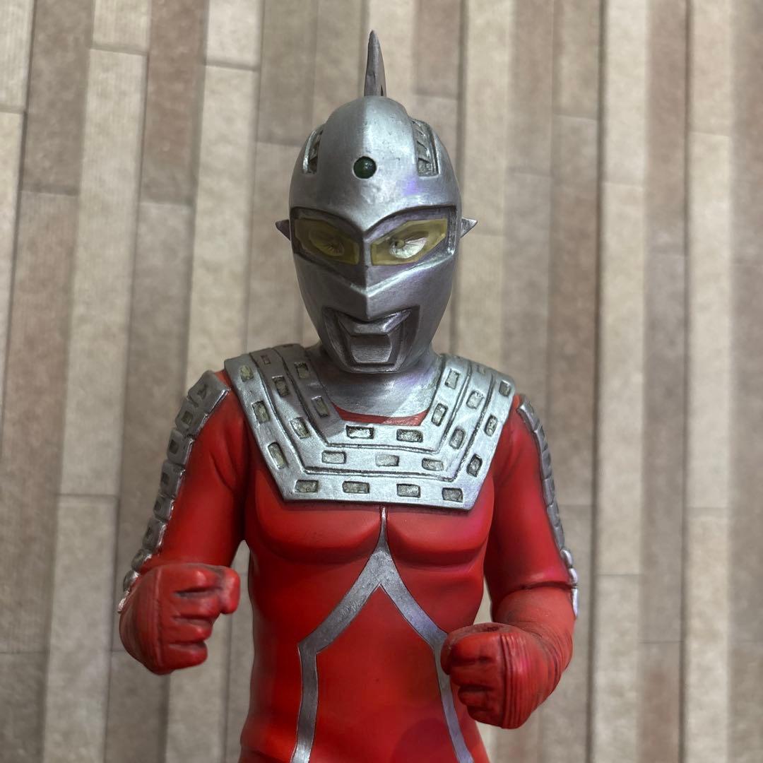 ウルトラセブン　30㎝スタチュー　エクスプラス