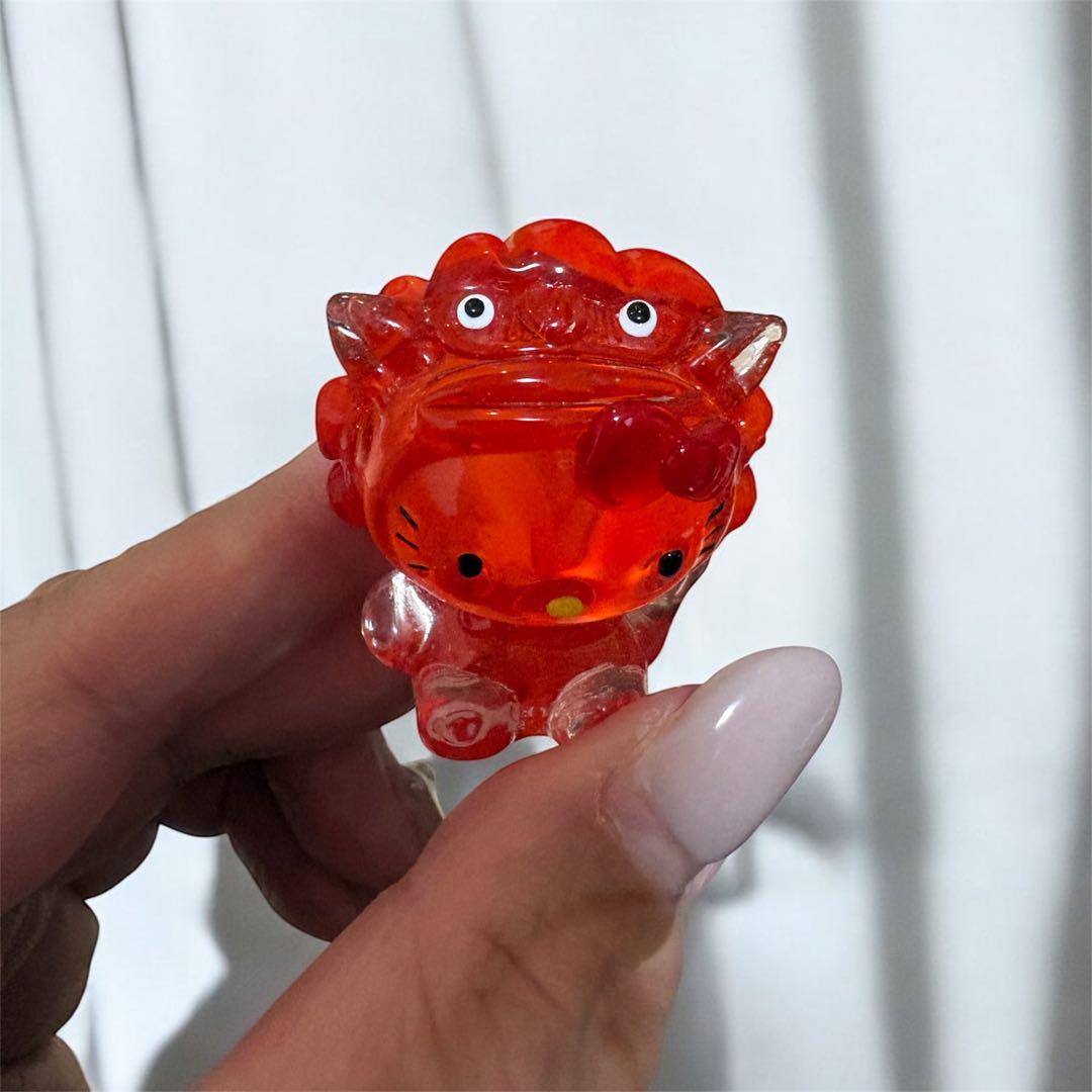 レア！！ハローキティ クリアフィギュア 赤 黄色　置物 サンリオ　沖縄限定