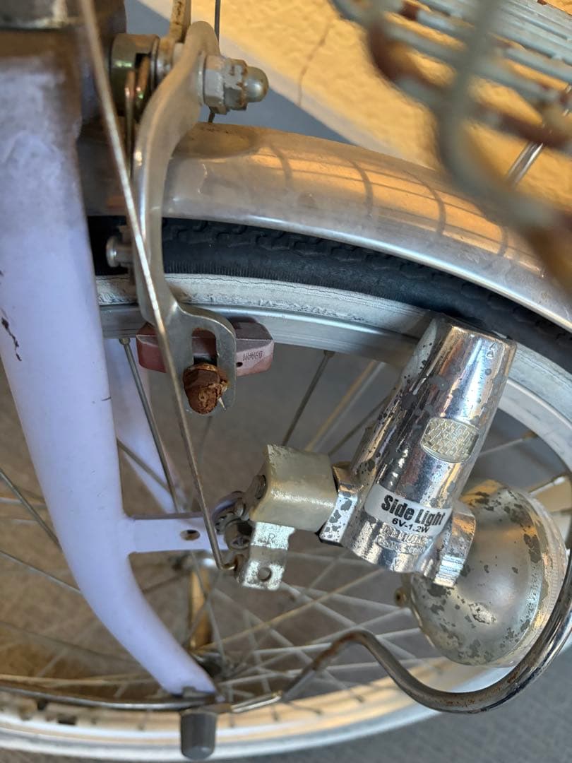 引き取り限定　esse 子供用自転車 ラベンダー 前カゴ付き　20インチ　東京都