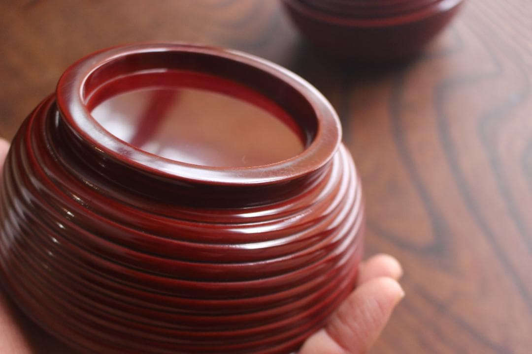 デッドストック！深みある糸目紅溜塗に極上稲穂福来雀蒔絵のお椀2点（検輪島塗雑煮椀