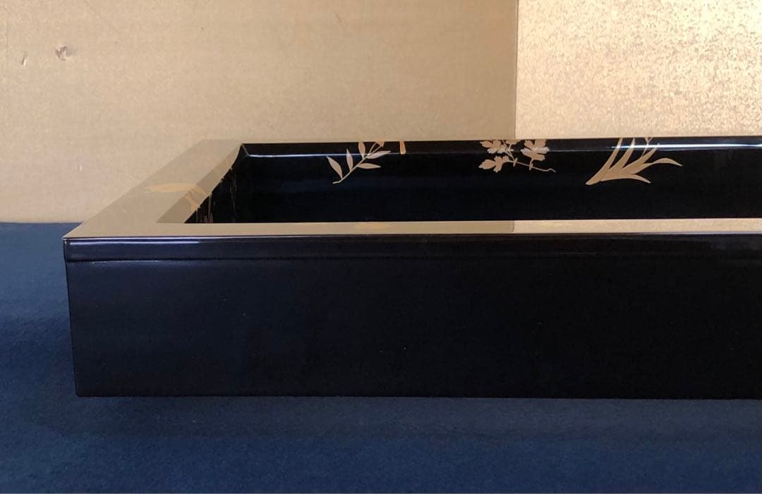 《レ》輪島塗 花尽くし蒔絵 炉縁 漆芸一后造 共布 共箱　251107う4