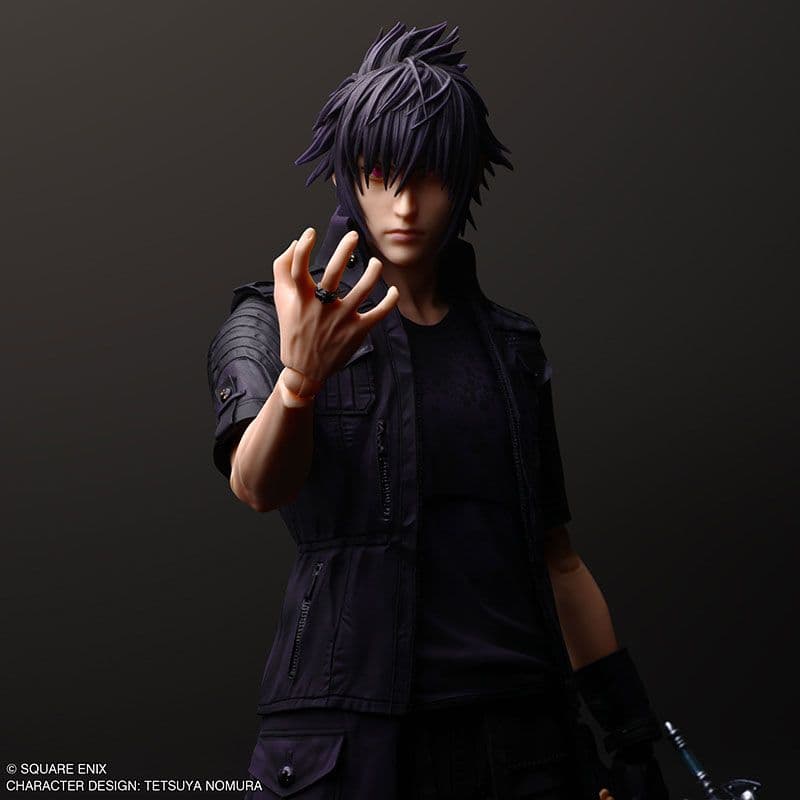 PLAY ARTS 真　ノクティス　フィギュア