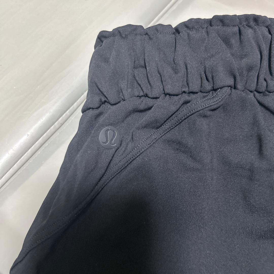 lululemon ジョガーパンツ　サイズXS