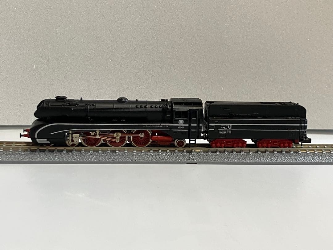 DBドイツ鉄道 BR10 001 蒸気機関車