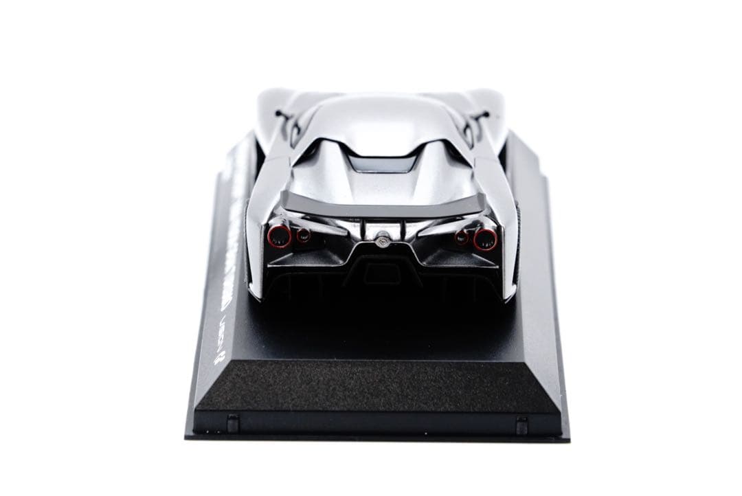 京商 1/43 NISSAN CONCEPT 2020 VISION GRAN