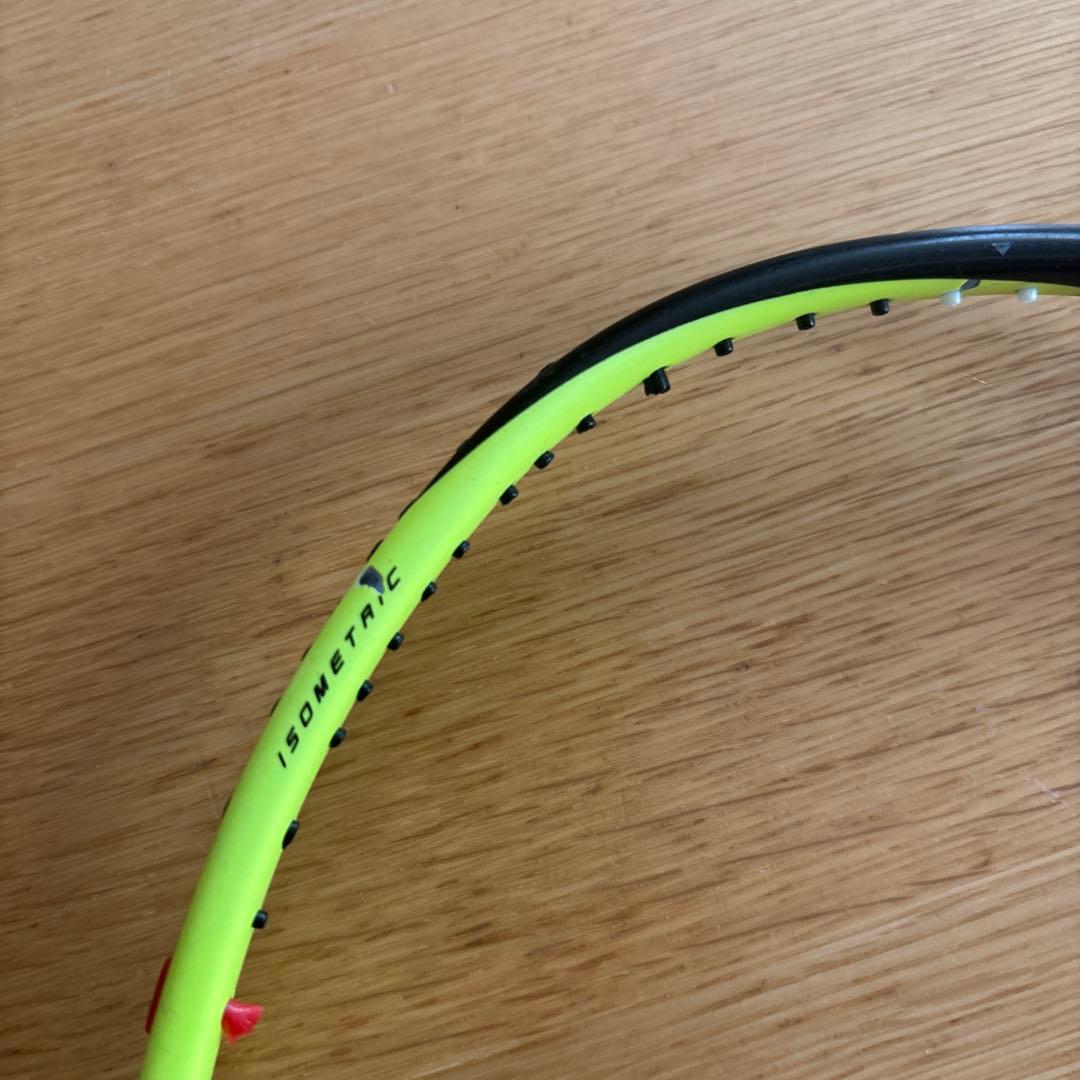 バドミントンラケット アストロクス77 4U