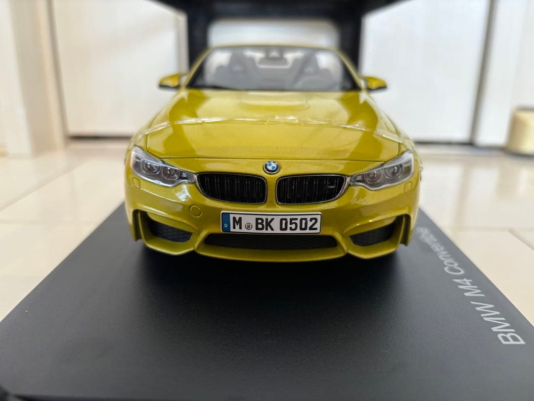  M4 Cabriolet F33 ミニカー Paragonディーラー18