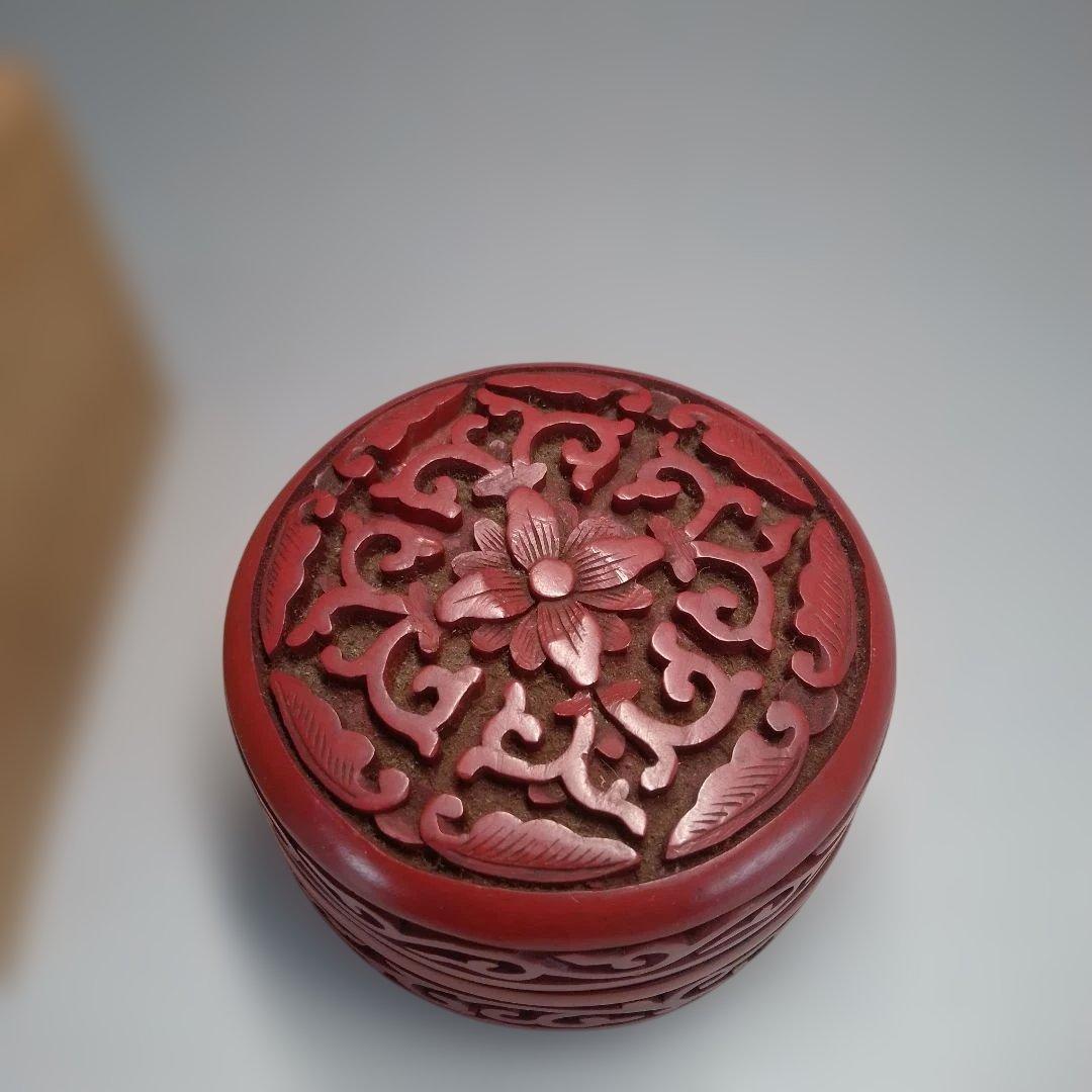 堆朱　香合