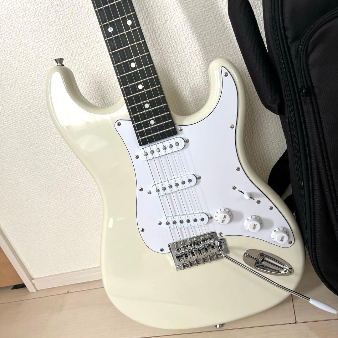 【極美品】BUSKER’S BST-Standard 白 エレキギター ケース付