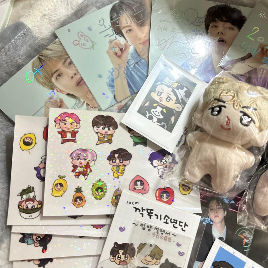 BTS ジュング　ジミン　ぬいぐるみ　カード