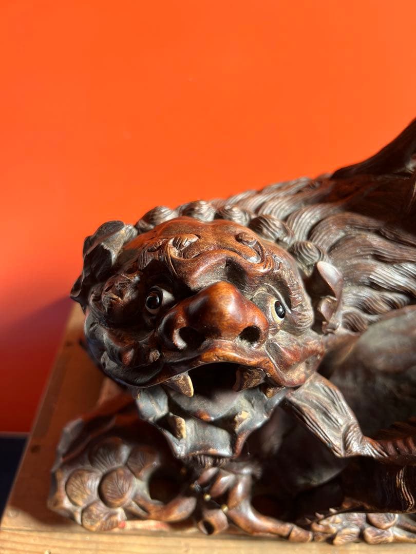 1231  木彫り　獅子　置物　時代物