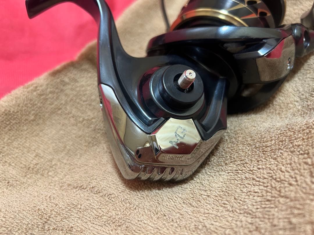 CALDIA SW 14000-H スピニングリール