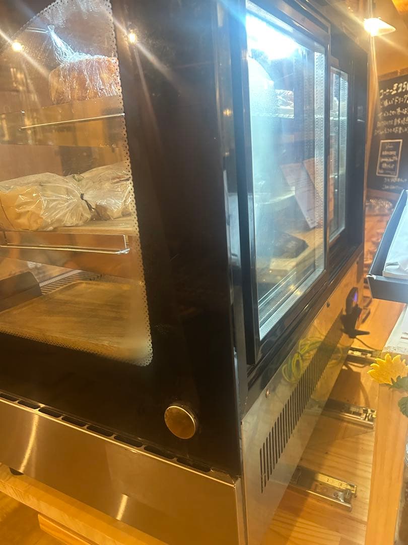 【早い者勝ち！お得‼️】卓上型対面冷蔵ショーケース