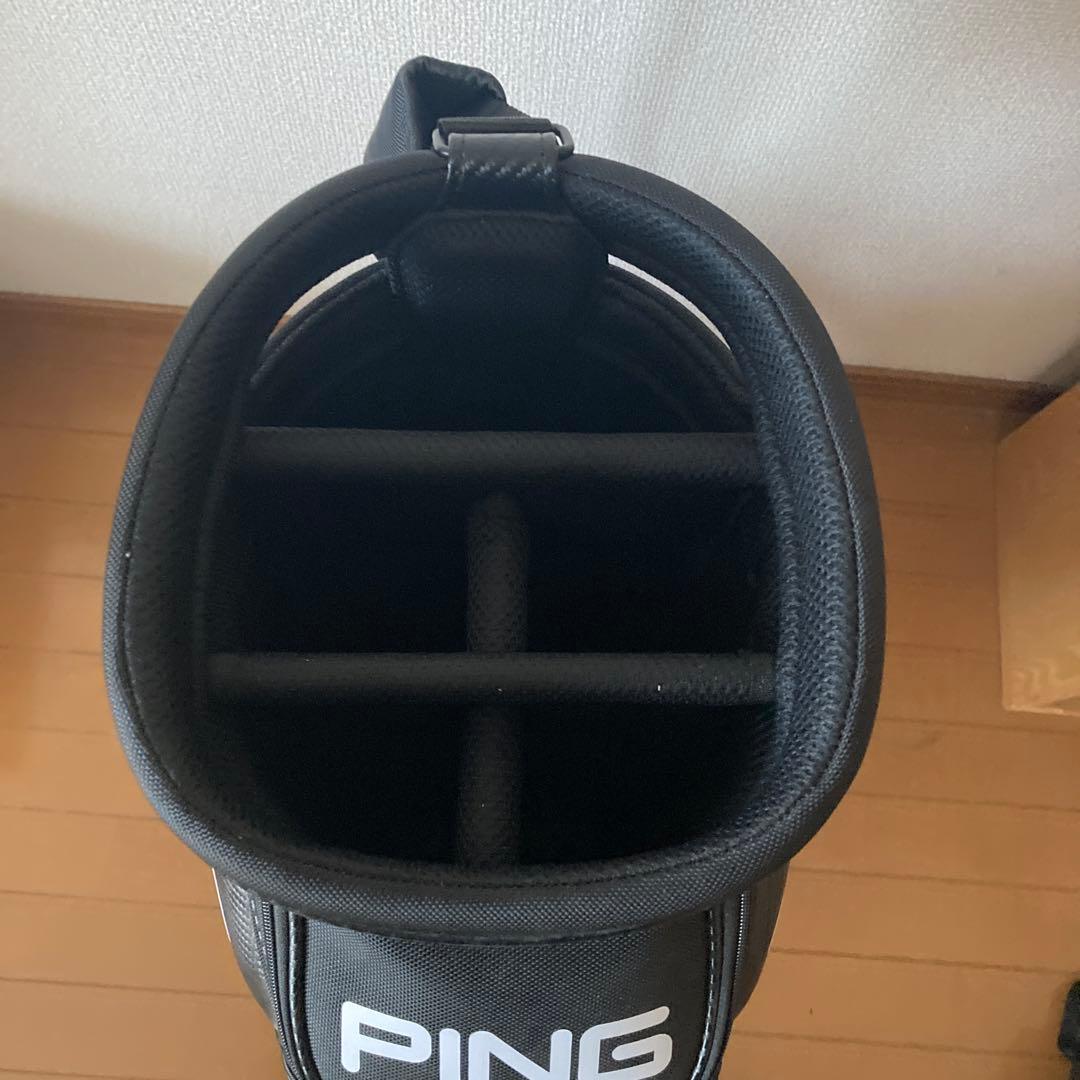 未使用品　PING ツアーライトキャディバッグ　ブラックです