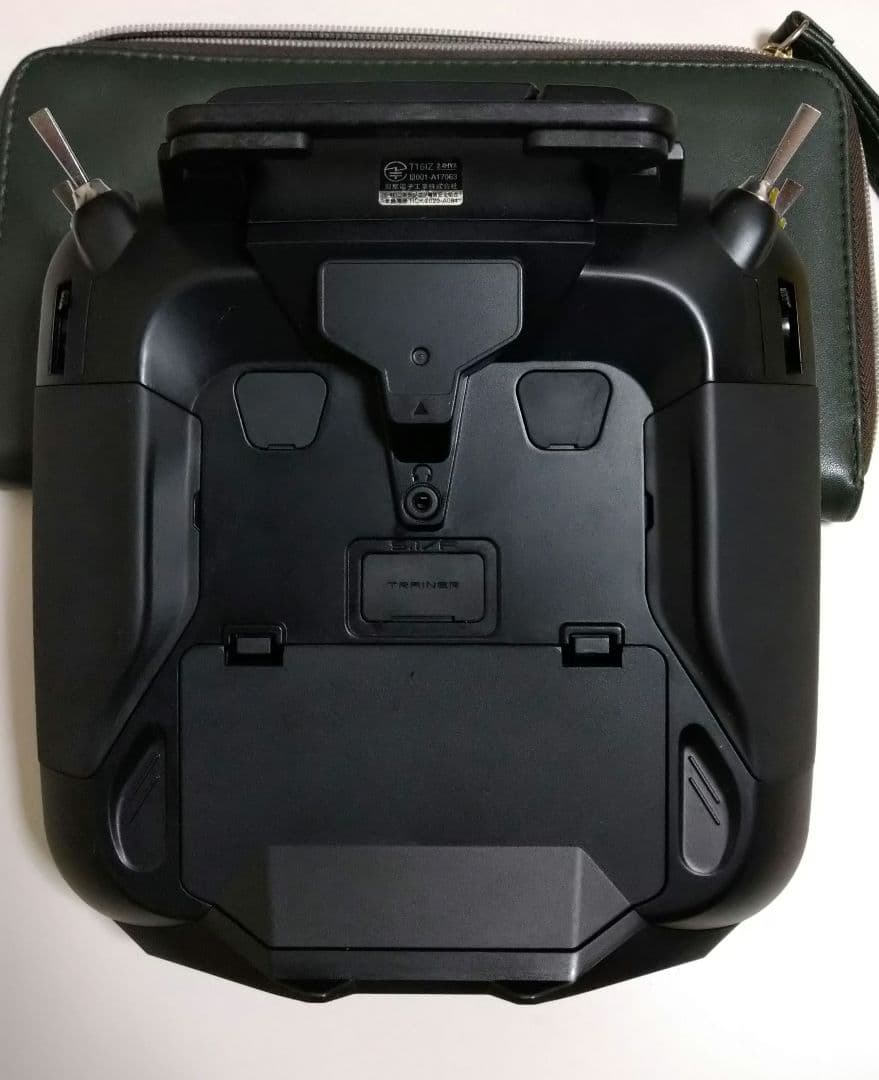 Futaba 16iZ　　送信機と受信機　４個