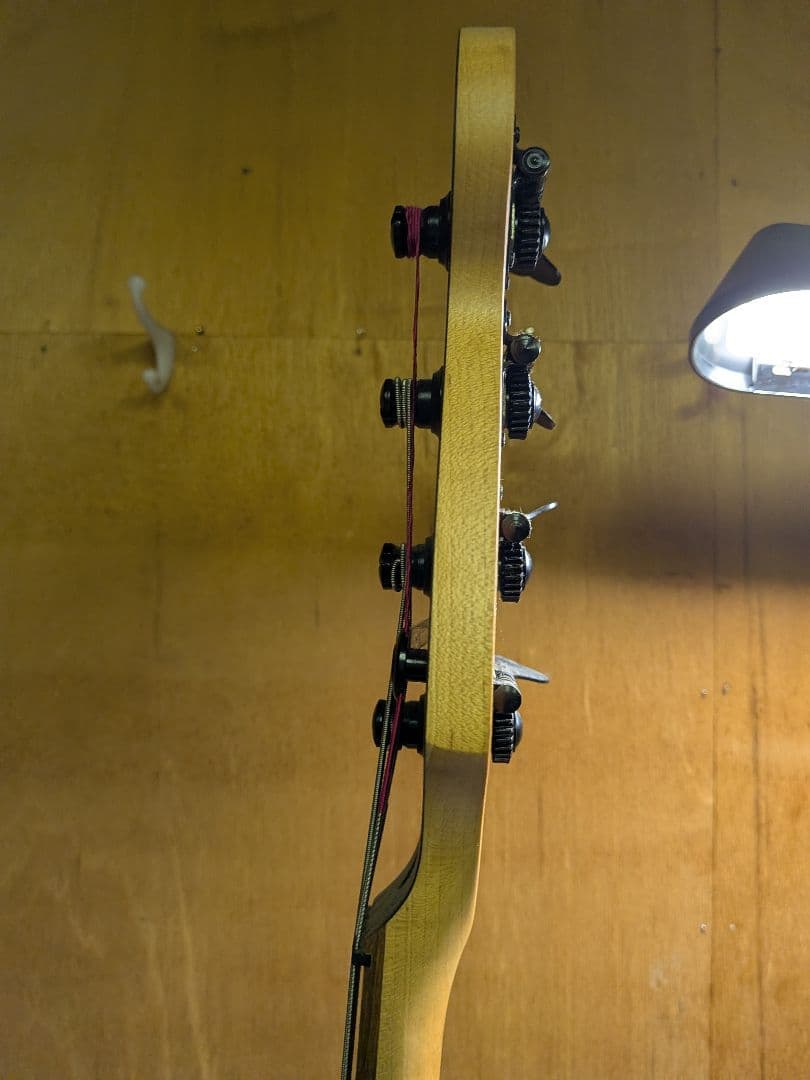 SELDERマッドブラック 4弦エレキベース