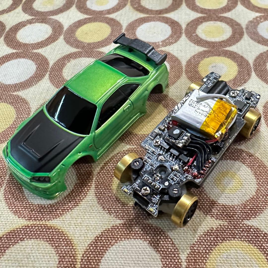 美品　Turbo Racing C64ドリフトカー　GN