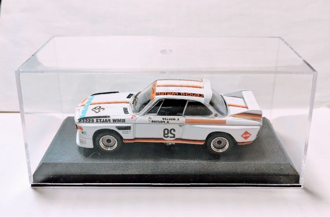貴重 ３.０ＣＳ レーシングモンツァ１９７１年DetailCars１/43