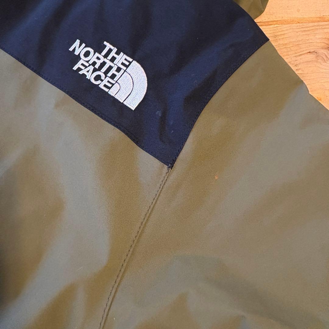 【美品】ノースフェイス キッズ スノーウェア　スキーウェア 120