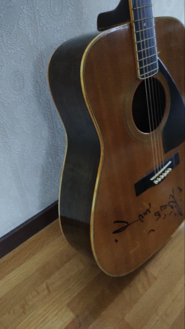ヤマハアコースティックギター　FG-720