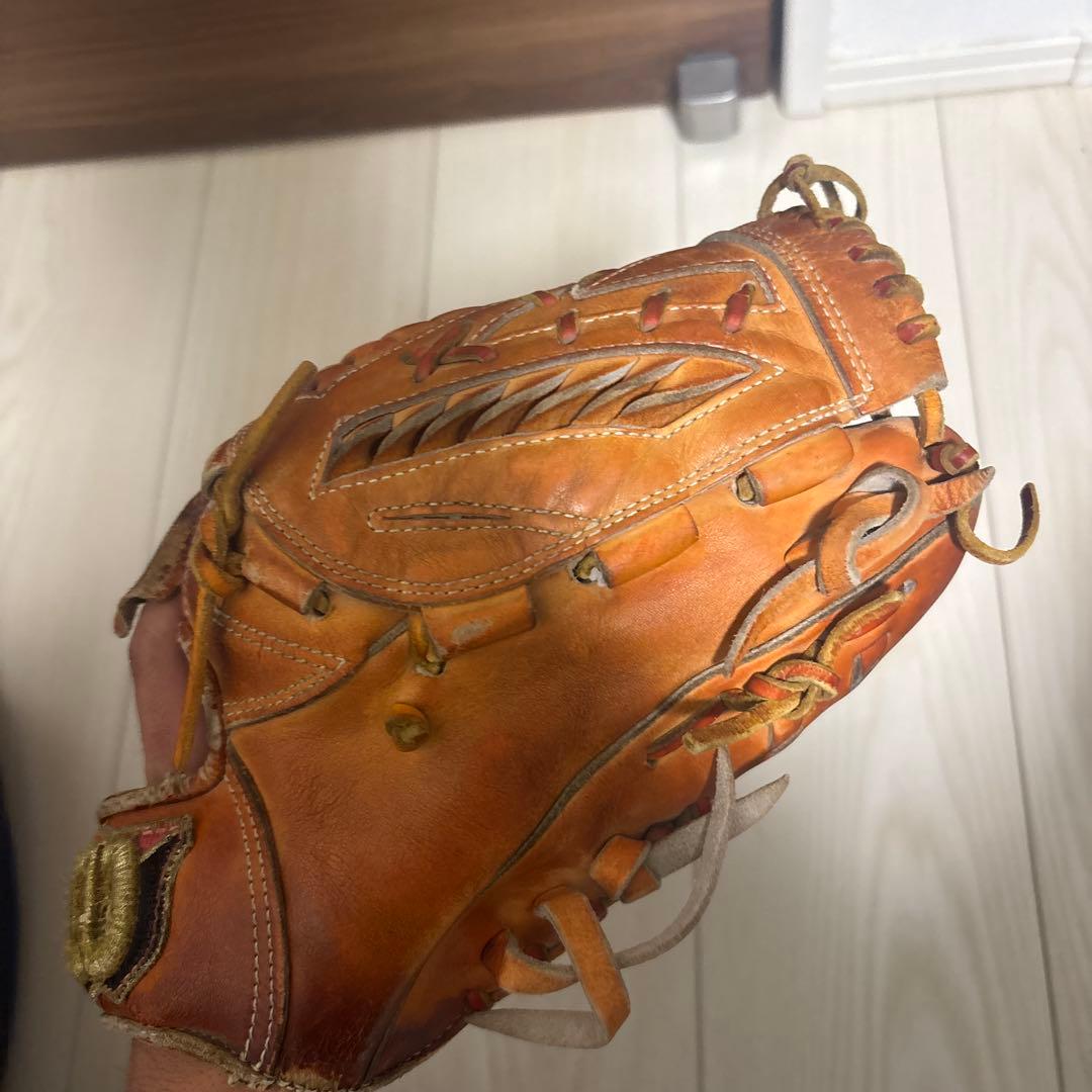 【値下げ中】Wilson 投手用　硬式グローブ