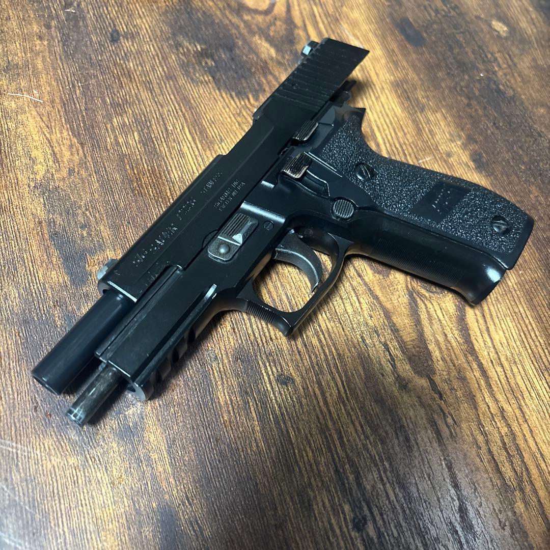 東京マルイ　シグp226 ガスブローバック