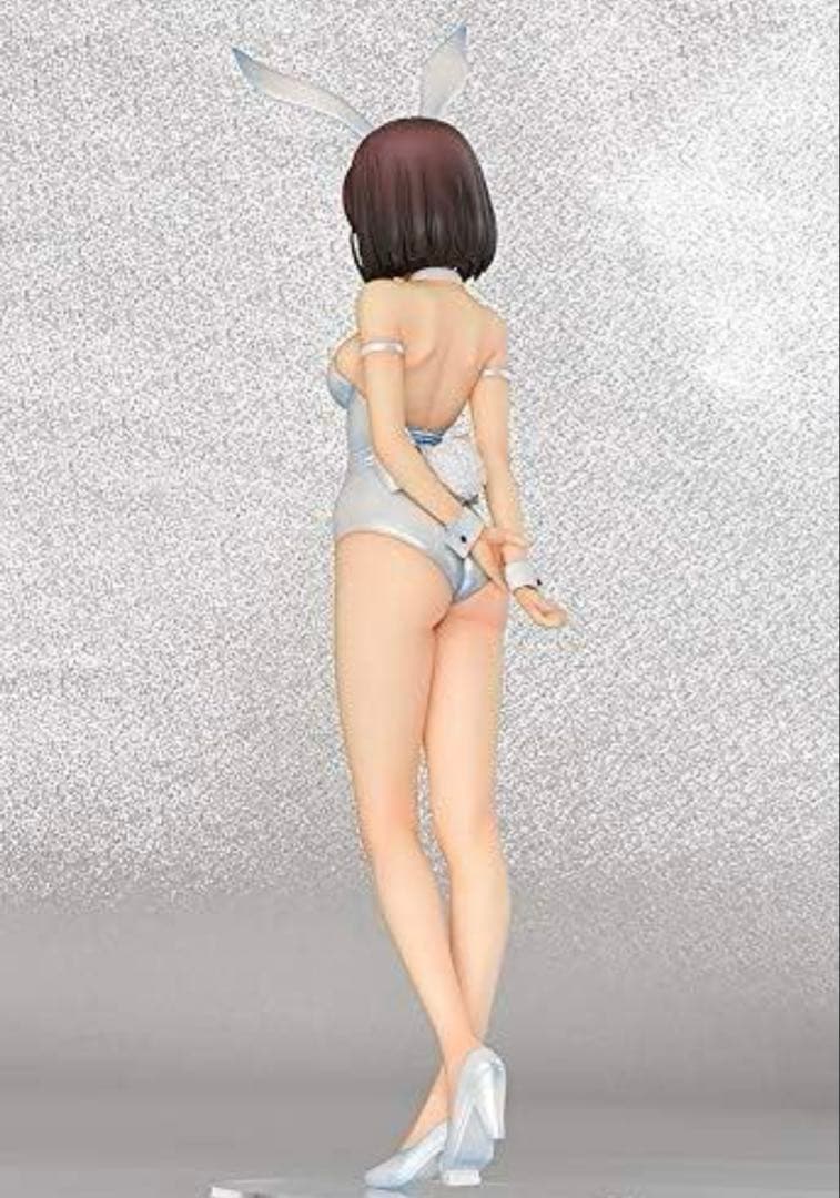 加藤恵 バニー&生足バニーVer. 1/4スケール　2体