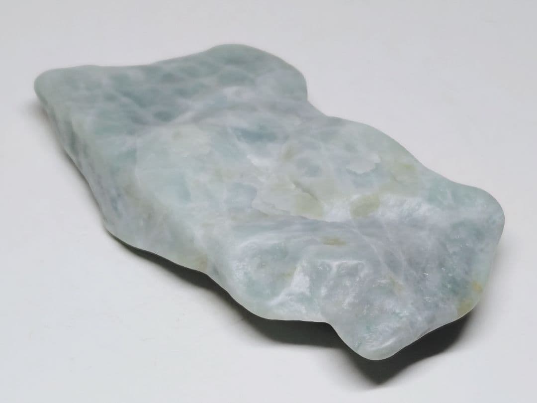 淡緑 194g 翡翠 ヒスイ 原石 鑑賞石 自然石 誕生石 鉱物 鉱石 水石