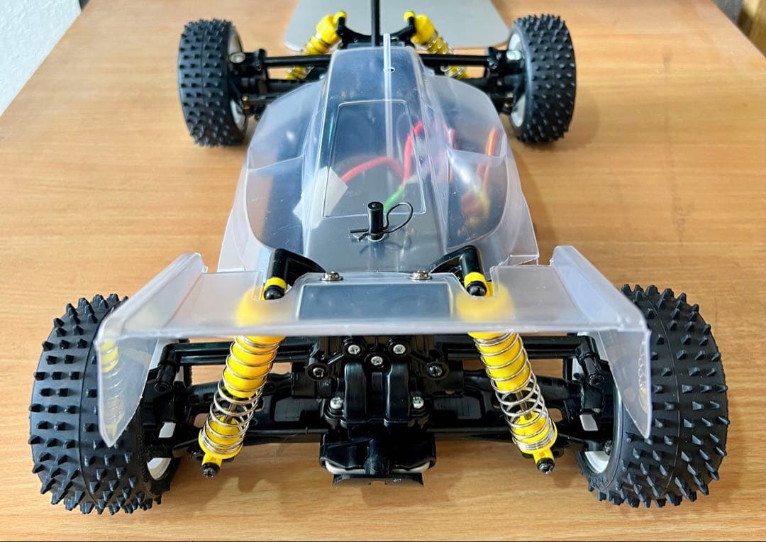 タミヤ　ネオスコーチャー4WD RCメカ付き
