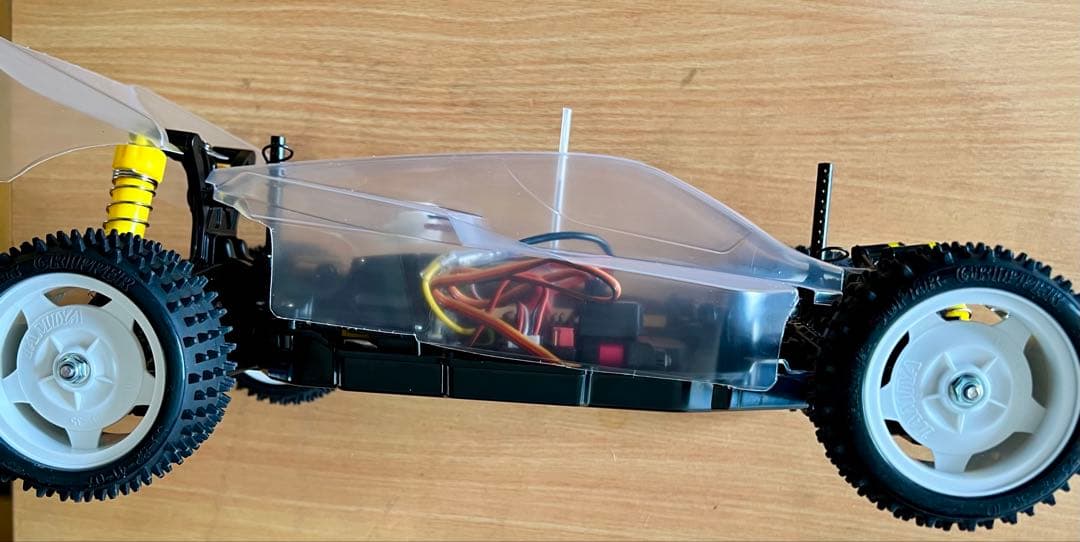 タミヤ　ネオスコーチャー4WD RCメカ付き