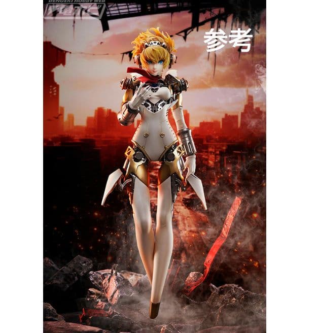 超美品　ペルソナ4 イクリエ製　アイギス