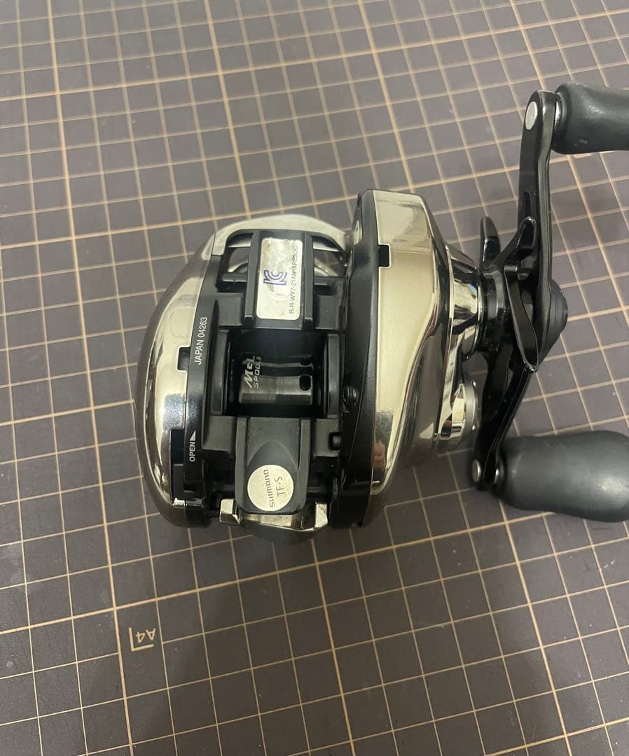 バス釣り引退セット　整理品　21アンタレスDC 18タトゥーラ