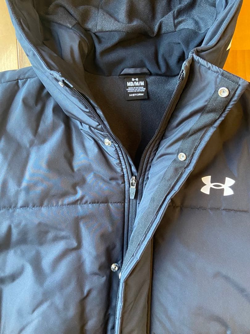 Under Armour ブラック ベンチコート