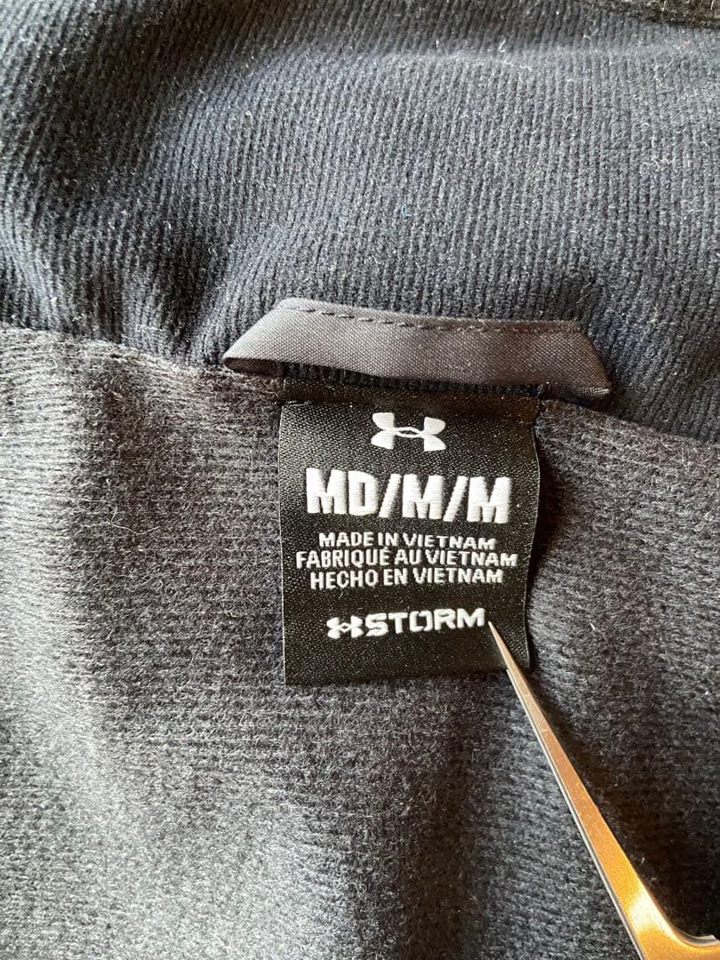 Under Armour ブラック ベンチコート
