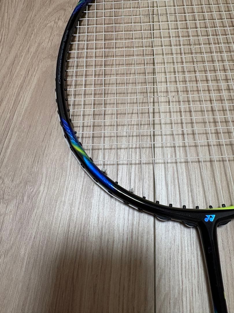 YONEX ASTROX77 バドミントンラケット