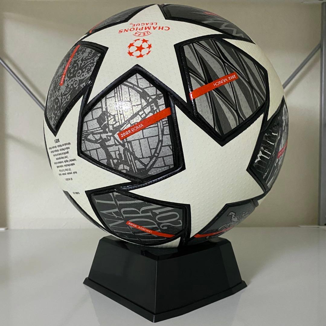 adidas チャンピオンズリーグ サッカーボール
